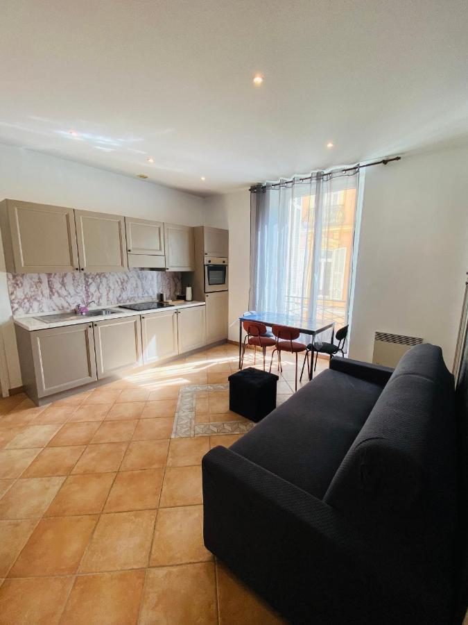 Corso Home- Central Apartment In Menton Eksteriør billede