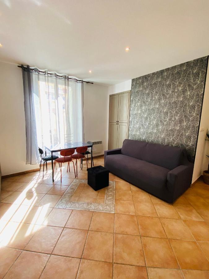 Corso Home- Central Apartment In Menton Eksteriør billede